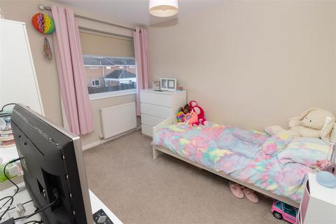 83 Bryans Leap, Burnopfield, Newcastle Upon Tyne, NE16 6BT