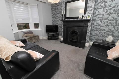 3 bedroom terraced house for sale, Glebe Terrace, Gateshead NE11