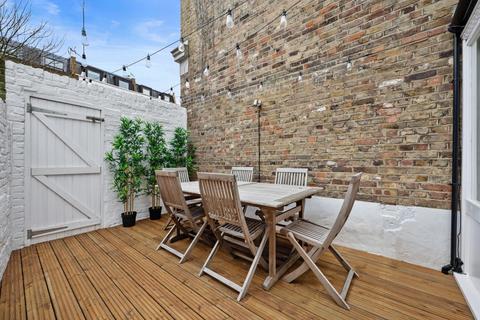 24a Lidfield Road, London, N16 9LX