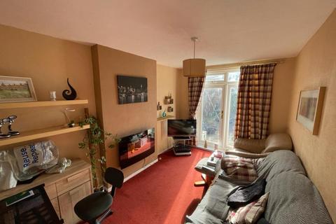 2 bedroom semi-detached house for sale, The Meadway, Redditch
