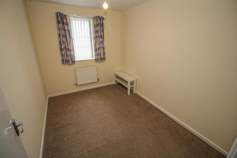 121 Redgrave Close, Gateshead, NE8 3JT