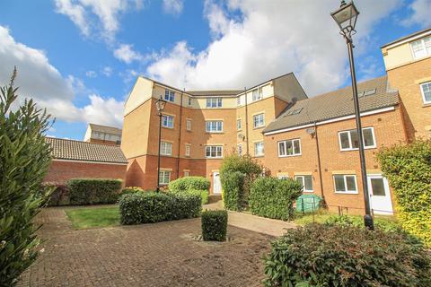 121 Redgrave Close, Gateshead, NE8 3JT