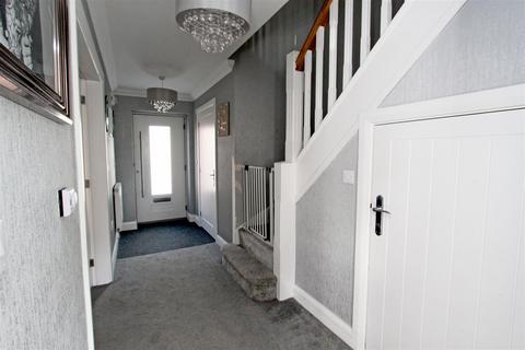 8 Dol Hyfryd, Denbigh, LL16 4PZ