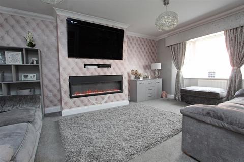 8 Dol Hyfryd, Denbigh, LL16 4PZ
