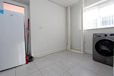 8 Dol Hyfryd, Denbigh, LL16 4PZ