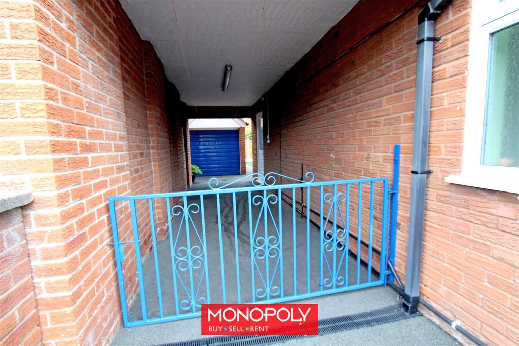 Carport & Garage.jpg