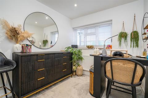 3b High Street, Sunninghill, Ascot, SL5 9NQ