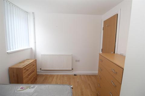 1 bedroom flat to rent, Inverness Place, Cardiff CF24