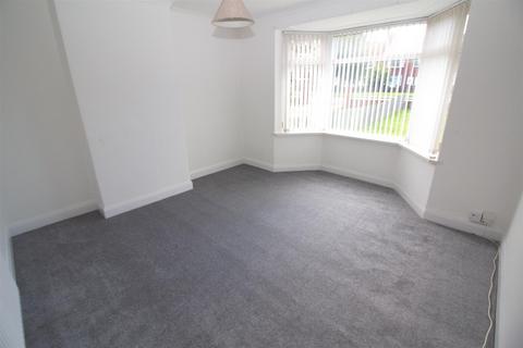 2 bedroom ground floor flat for sale, Brookland Terrace, North Shields
