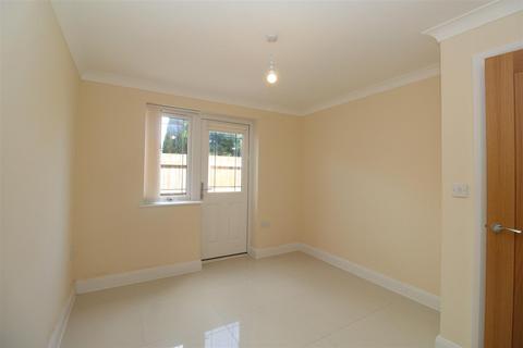 2 bedroom flat to rent, Benedict Court, Bronllwyn, Cardiff CF15