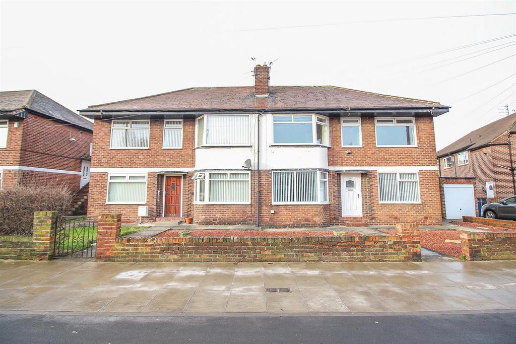 Great North Road, Gosforth 2 bed property £800 pcm (£185 pw)