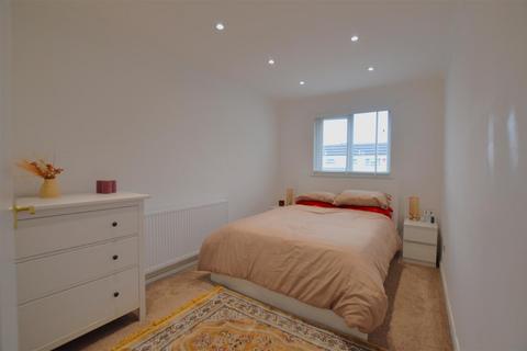 1 bedroom maisonette for sale, Scafell Road, Slough, Slough