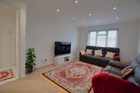 1 bedroom maisonette for sale, Scafell Road, Slough, Slough