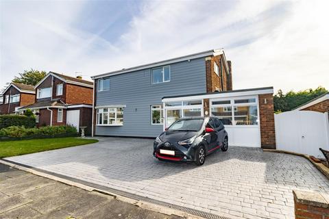 4 bedroom detached house for sale, Perth Close, North Shields