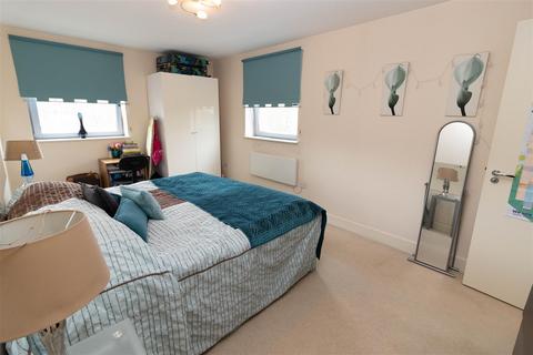 2 bedroom flat for sale, City Road, Newcastle Upon Tyne