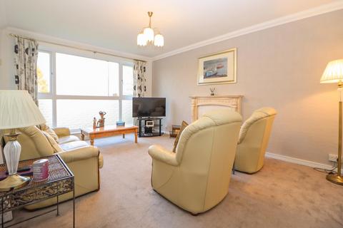 2 bedroom flat for sale, Fern Avenue, Fawdon, Newcastle Upon Tyne