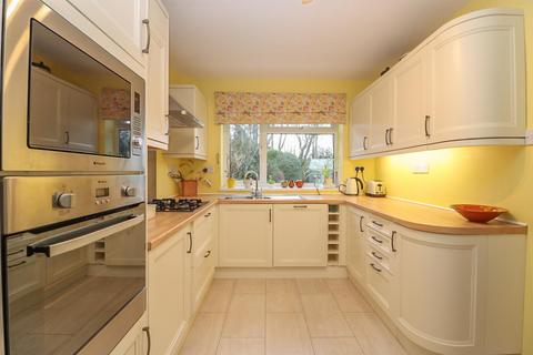 3 bedroom detached house for sale, The Gables, Kenton Bank Foot, Newcastle Upon Tyne