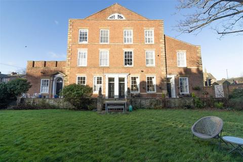 2 bedroom apartment for sale, Field House, Stephenson Street, North Shields
