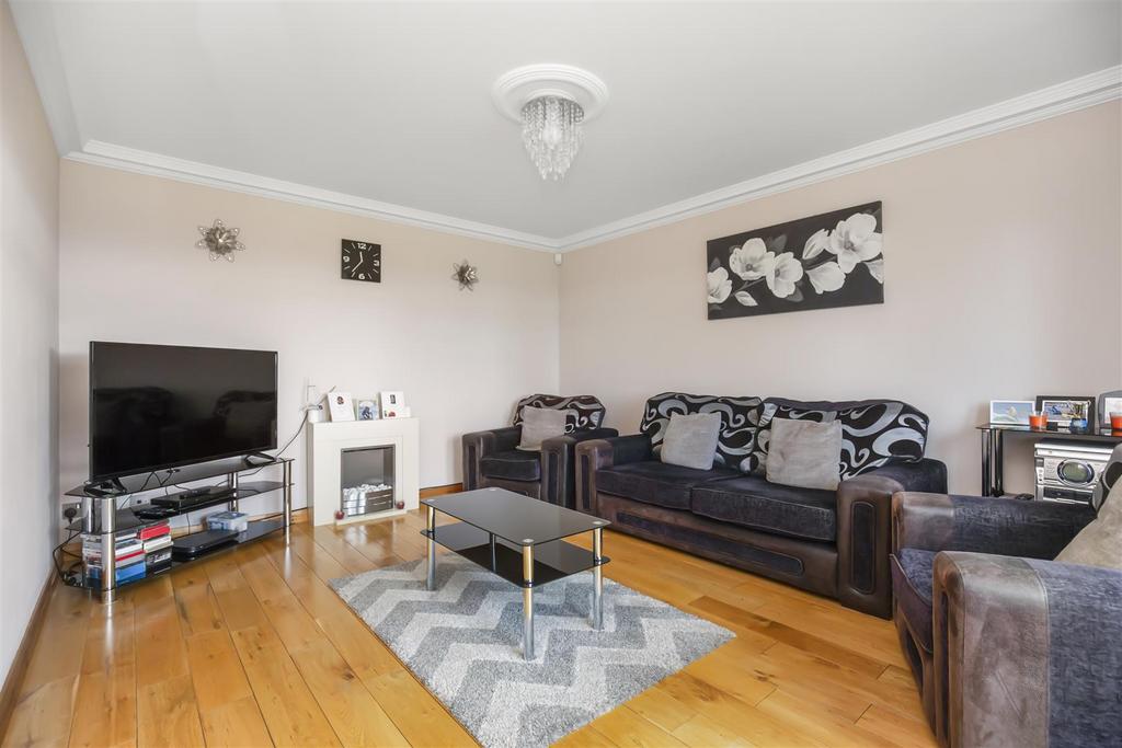 53 Clover Way Blairhall 45.jpg