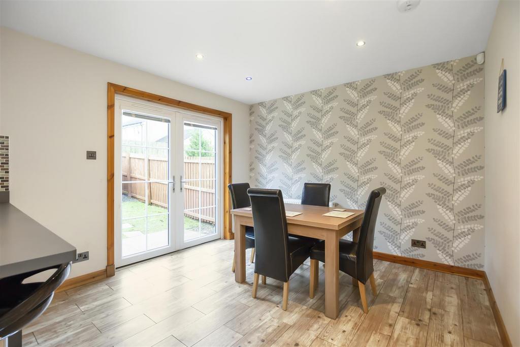 53 Clover Way Blairhall 48.jpg