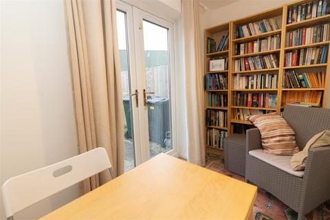 70 Forest Gate, Palmersville, Newcastle Upon Tyne, NE12 9EF