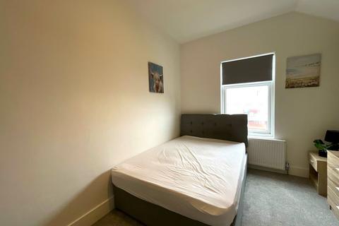 Room 3, Bentley Road, Doncaster