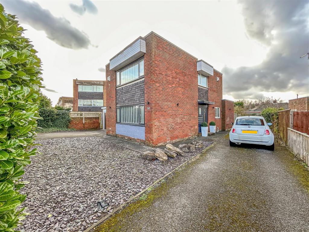 Princes Road, Brunton Park 4 bed detached house for sale £400,000