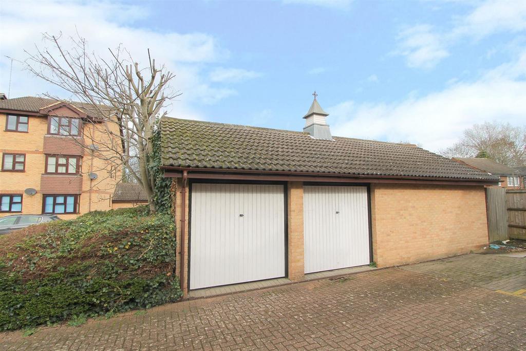 Garage.jpg