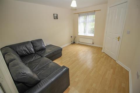 2 bedroom end of terrace house for sale, Chesters Avenue, Newcastle Upon Tyne