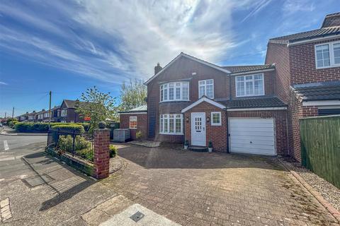 5 bedroom link detached house for sale, Queensway, Gosforth, Newcastle Upon Tyne