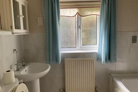 4 Chapel Street, Pentraeth, LL75 8LQ