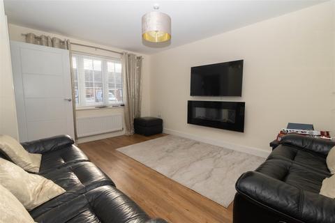 3 bedroom semi-detached house for sale, Lily Gardens, Blyth