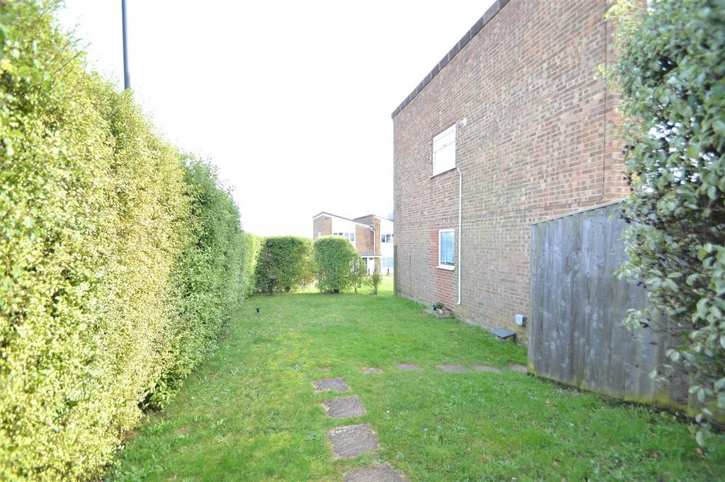 Side GArden