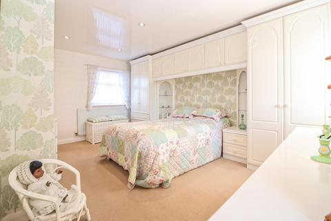 2 bedroom semi-detached house for sale - Brookside Avenue, Brunswick Village, Newcastle Upon Tyne