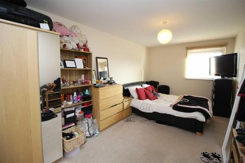 2 bedroom flat for sale, Lime Square, City Road, Newcastle Upon Tyne