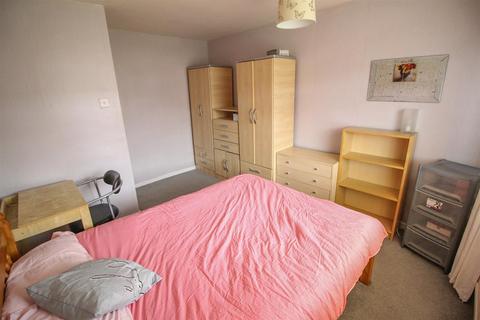 1 bedroom ground floor flat for sale, Kenton Road, Kenton, Newcastle Upon Tyne