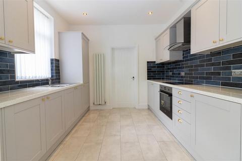 3 bedroom semi-detached house for sale, Mitford Gardens, Wideopen, Newcastle Upon Tyne