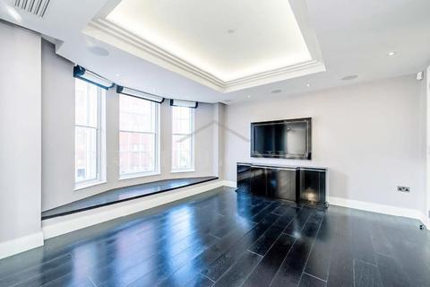 1 bedroom apartment for sale, Chantrey House, Belgravia SW1W