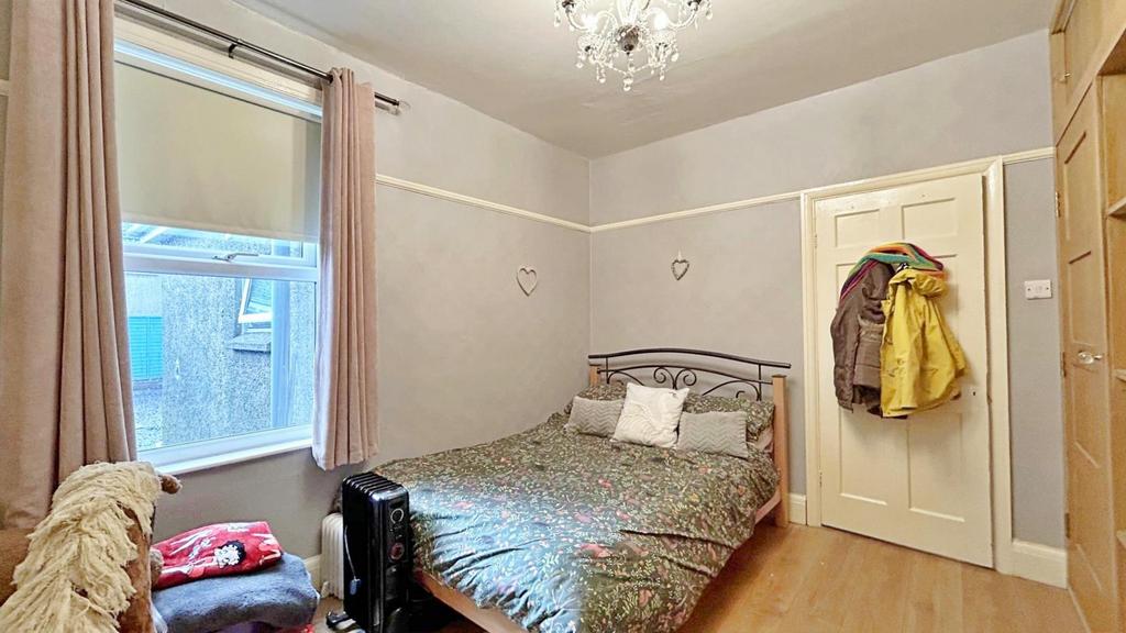 Bedroom 2.jpg