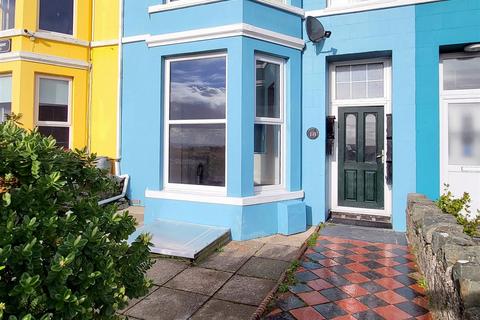1 bedroom flat for sale, 18 Marine Parade, Barmouth