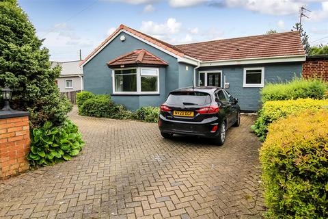 4 bedroom semi-detached bungalow for sale, Congreve Terrace, Aycliffe, Aycliffe Village