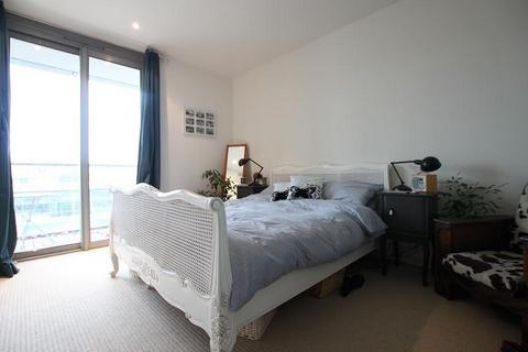 1 bedroom apartment to rent, Eastfields Avenue, Wandsworth SW18