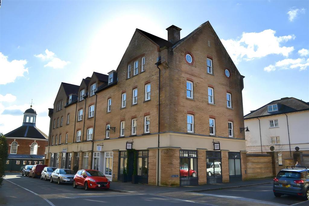 Hessary Place, Poundbury, Dorchester 2 bed apartment for sale £205,000