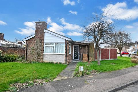 2 bedroom detached bungalow for sale, The Briars, Kempston, Bedford, MK42