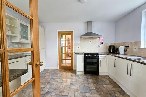 103 Bay View Road, Northam, Bideford, EX39 1BJ