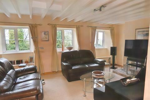 3 bedroom cottage for sale, East Stour, Gillingham