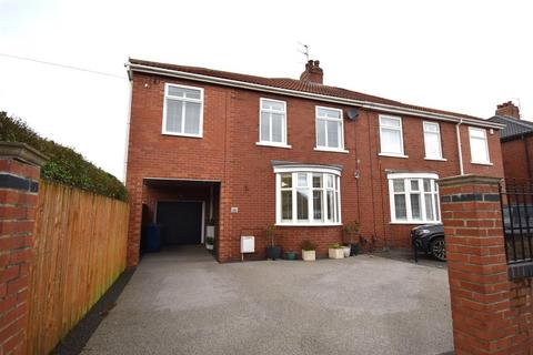 4 bedroom semi-detached house for sale - Chester Gardens, South Shields