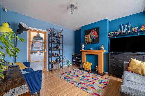 22 Ambleside, Coventry, CV2 2GD