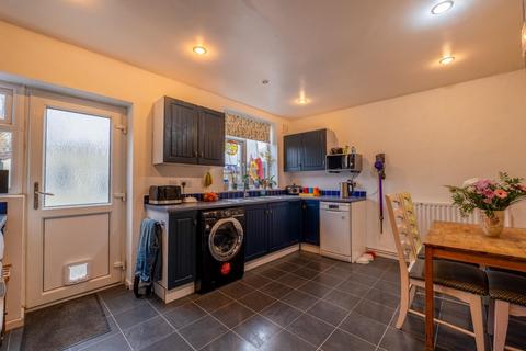 22 Ambleside, Coventry, CV2 2GD