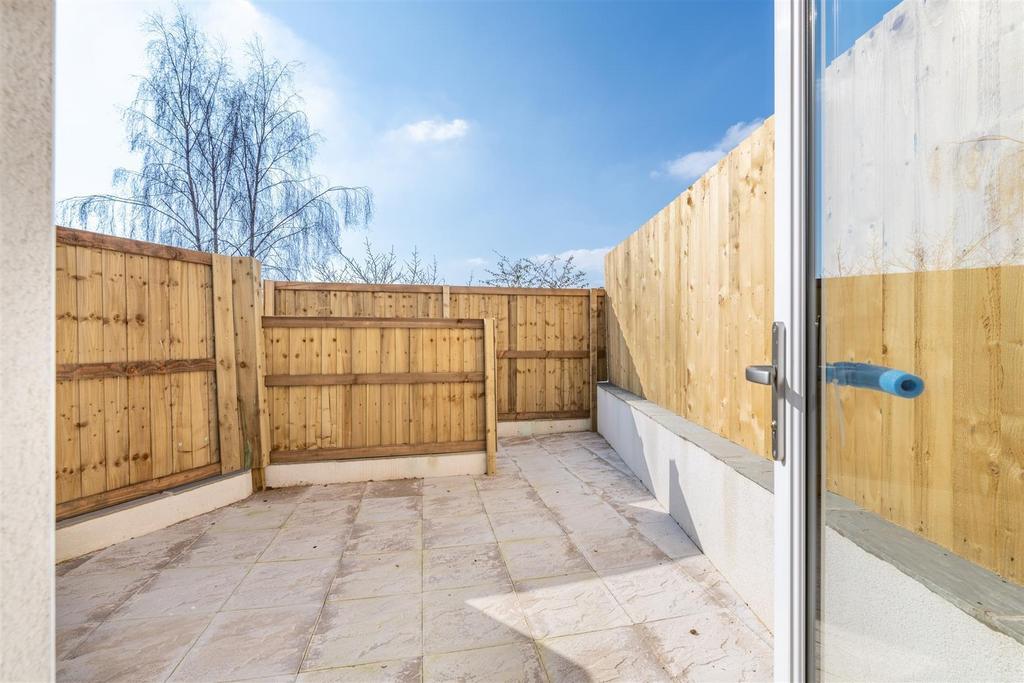 Plot 37 patio.jpg